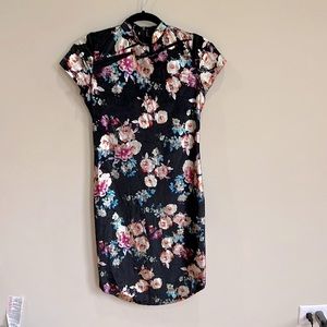 Floral Dress velvet oriental style NWOT